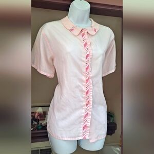 VINTAGE 1950s Pink Ruffled Ribbon Front Short Sleeve Peter Pan Collared Blouse